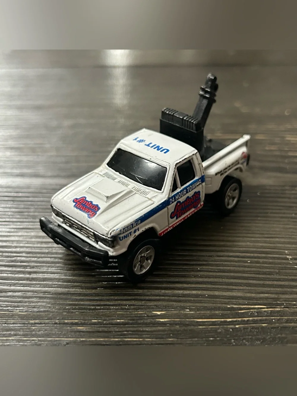 2000 Maisto Tonka Diecast Metal Collection 2 Tow Truck White Jimbos Towing 30